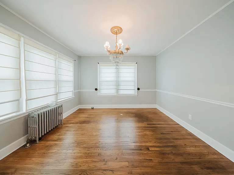 Formal dining room