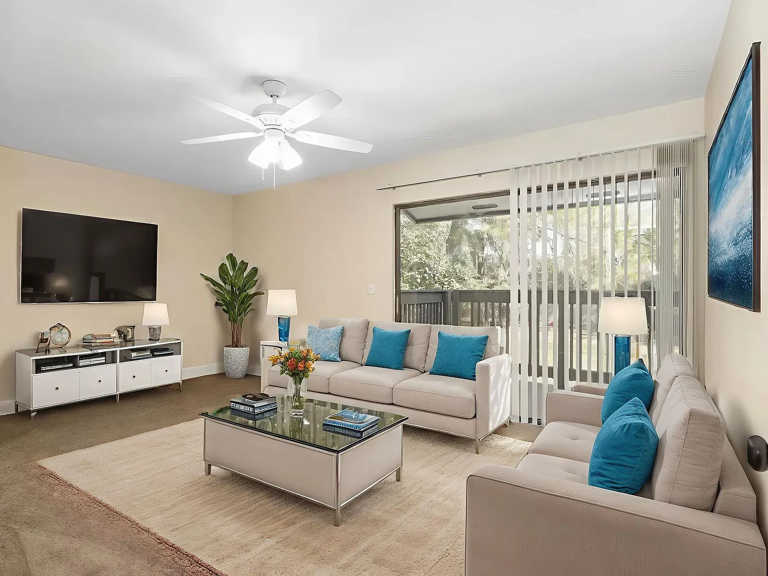 Village Square Apartments — Photo 4