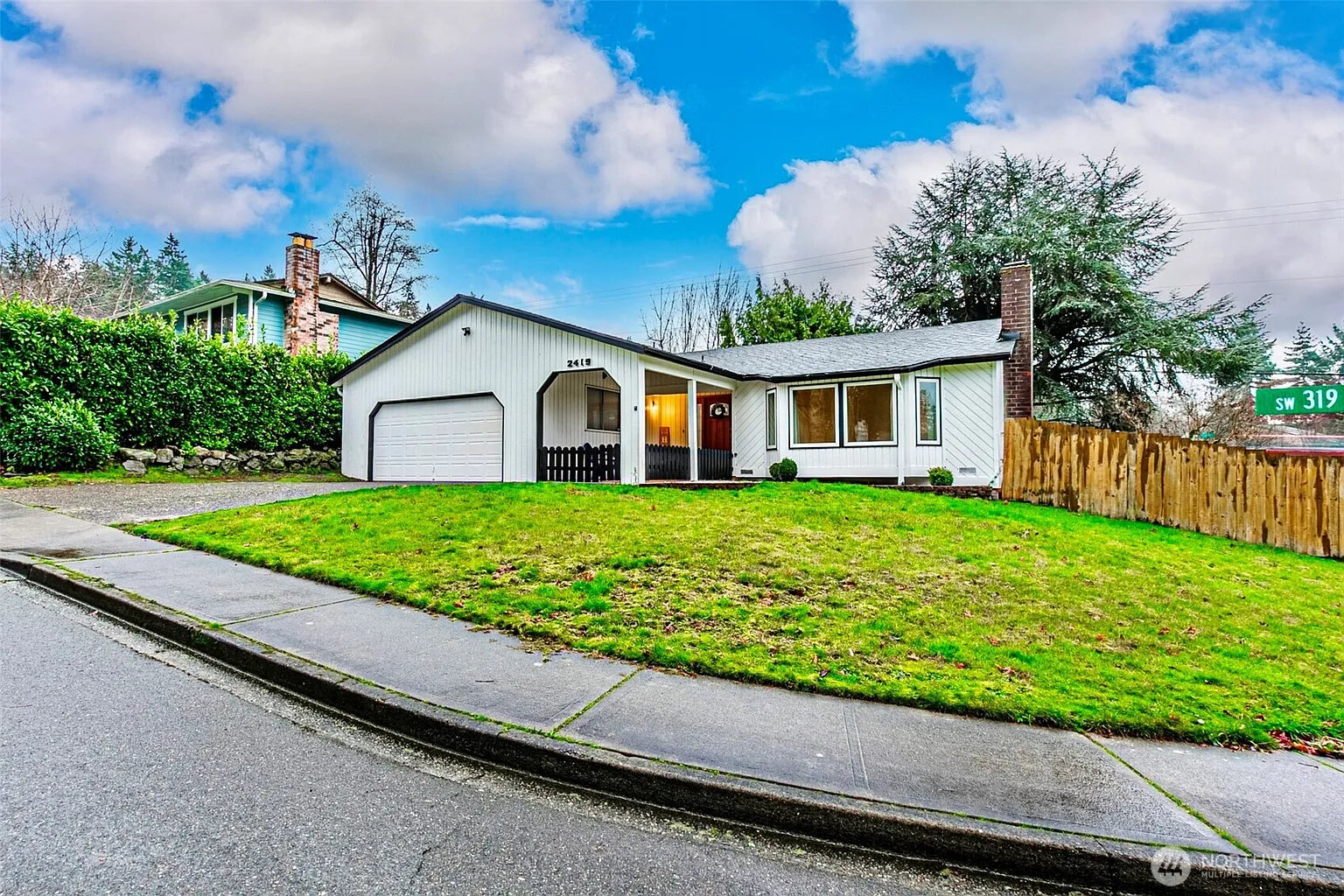 2419 SW 319th Place photo 1
