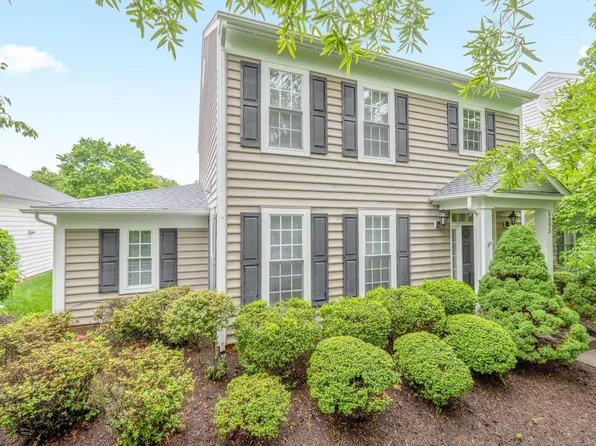 3353 Turnberry Cir, Charlottesville, VA 22911