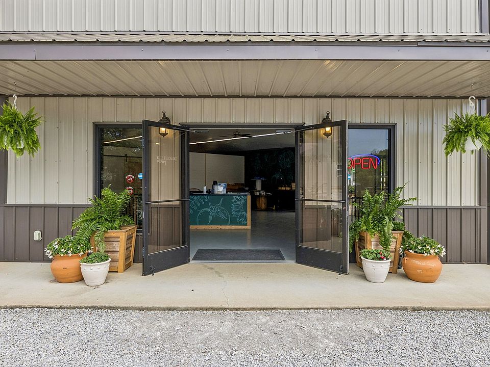 22nd image of 2461 Bodenham Rd