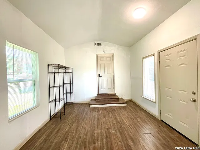 154 Ferris Ave — Photo 17