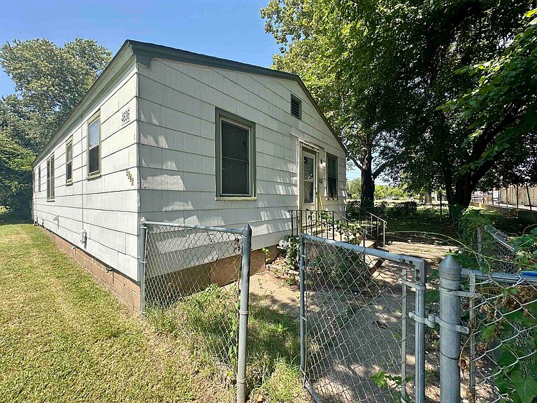 Listing photo