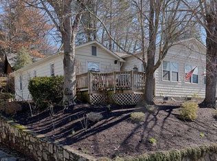 303 Assembly St, Waynesville, NC 28786