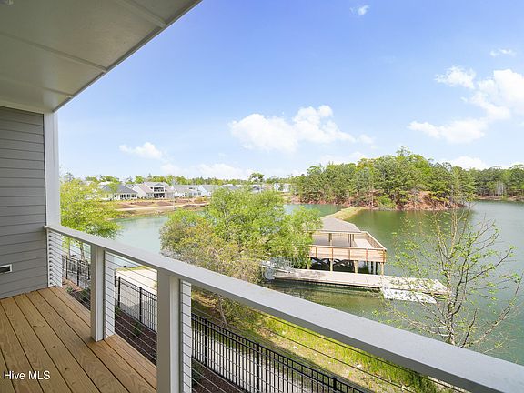 3rd image of 2660 Alvernia Drive