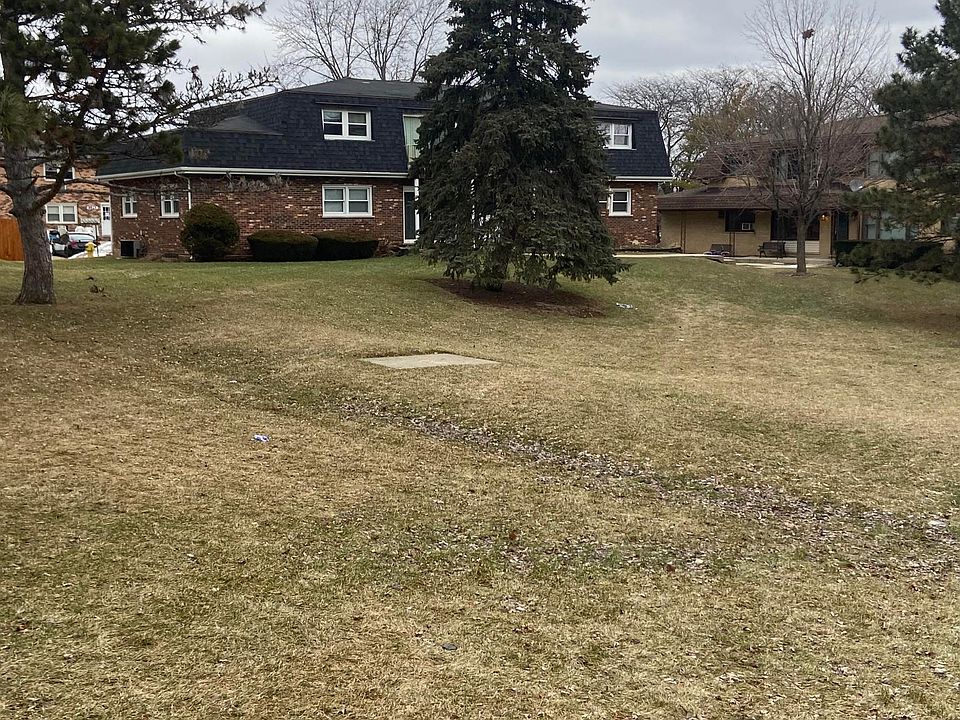 1st image of 9825 El Cameno Ct