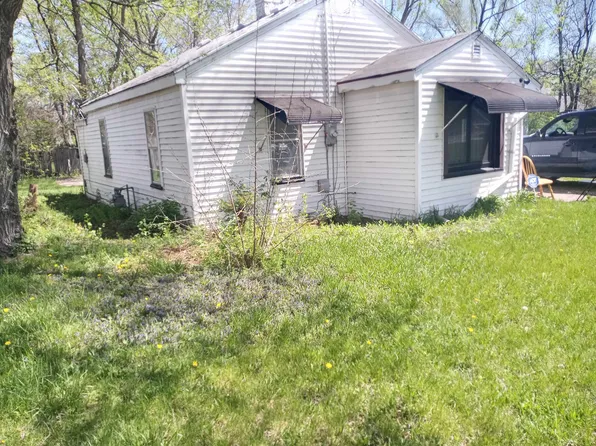 2940 8th St, Rockford, IL 61109