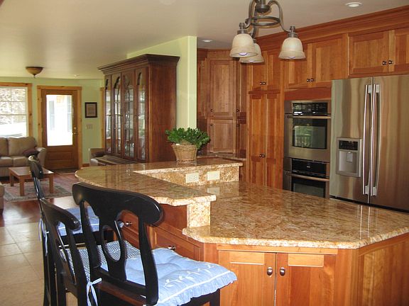 Kitchen Granite counter tops.