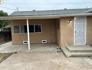 4th image of 4670 E Illinois Ave