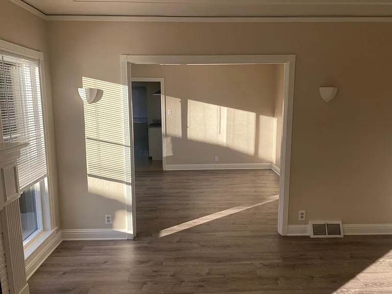 1537 Keesling Ave — Photo 11