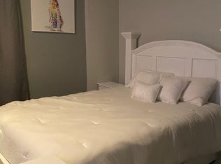 317 1/2 15th St, Seal Beach, CA 90740