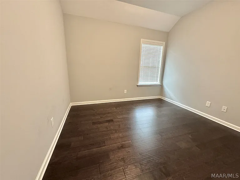 9243 Crescent Lodge Cir — Photo 10