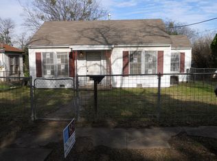 520 7th St, Brownwood, TX 76801