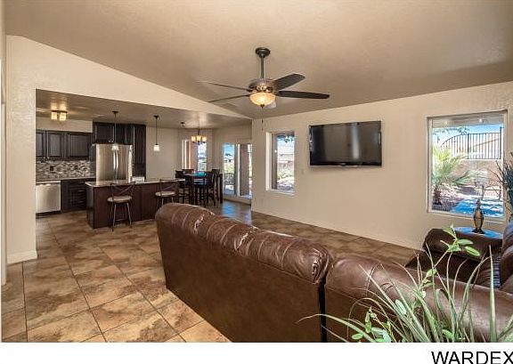 5th image of 3535 Winston Dr