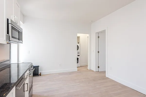 Rented by Nooklyn NYC LLC | media 24