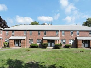 83 Louisiana Ave, Bridgeport, CT 06610