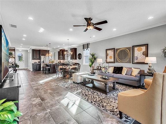 5th image of 2406 Oxmoor Dr