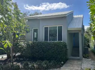 2548 Weeks Ave, Naples, FL 34112