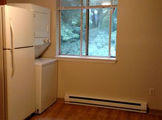 72 Dallas Ave APT 14, Waterbury, CT 06705