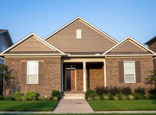 279 Tanglewood Ln, Hendersonville, TN 37075