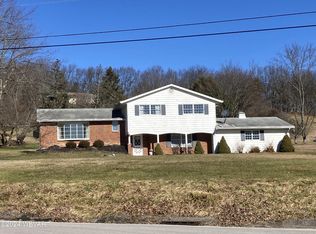 134 Grammer Rd, Williamsport, PA 17701