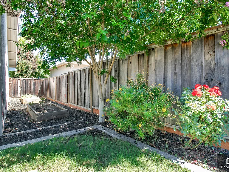 6996 Amador Valley Blvd — Photo 33
