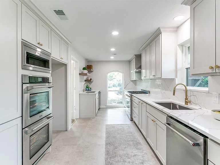 17402 Oakington Ct — Photo 13