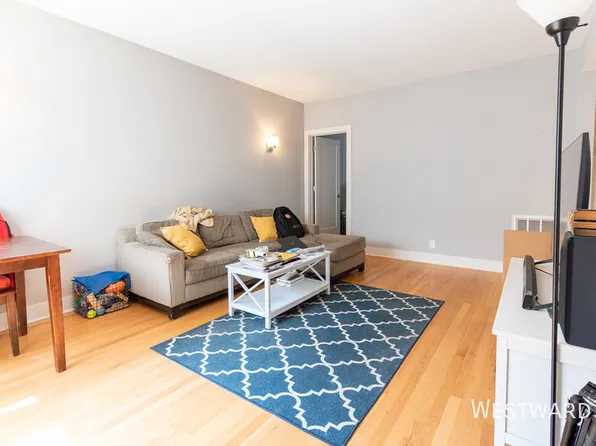 2032 W Berwyn Ave Unit 3, Chicago, IL 60625