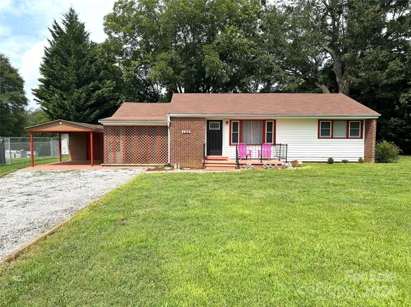 130 Oakland Heights Rd, Forest City, NC 28043