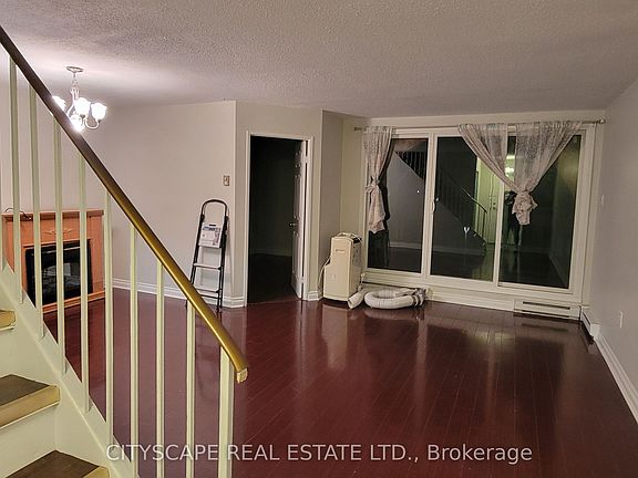 4th image of 100 Mornelle Ct #2096