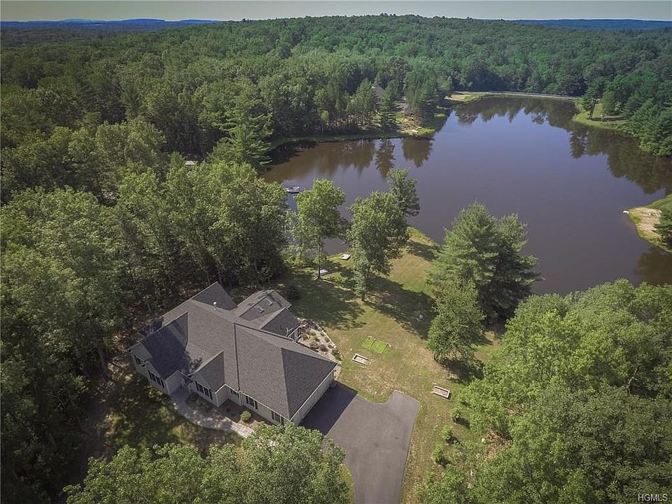 1st image of 17 Gabby Ln
