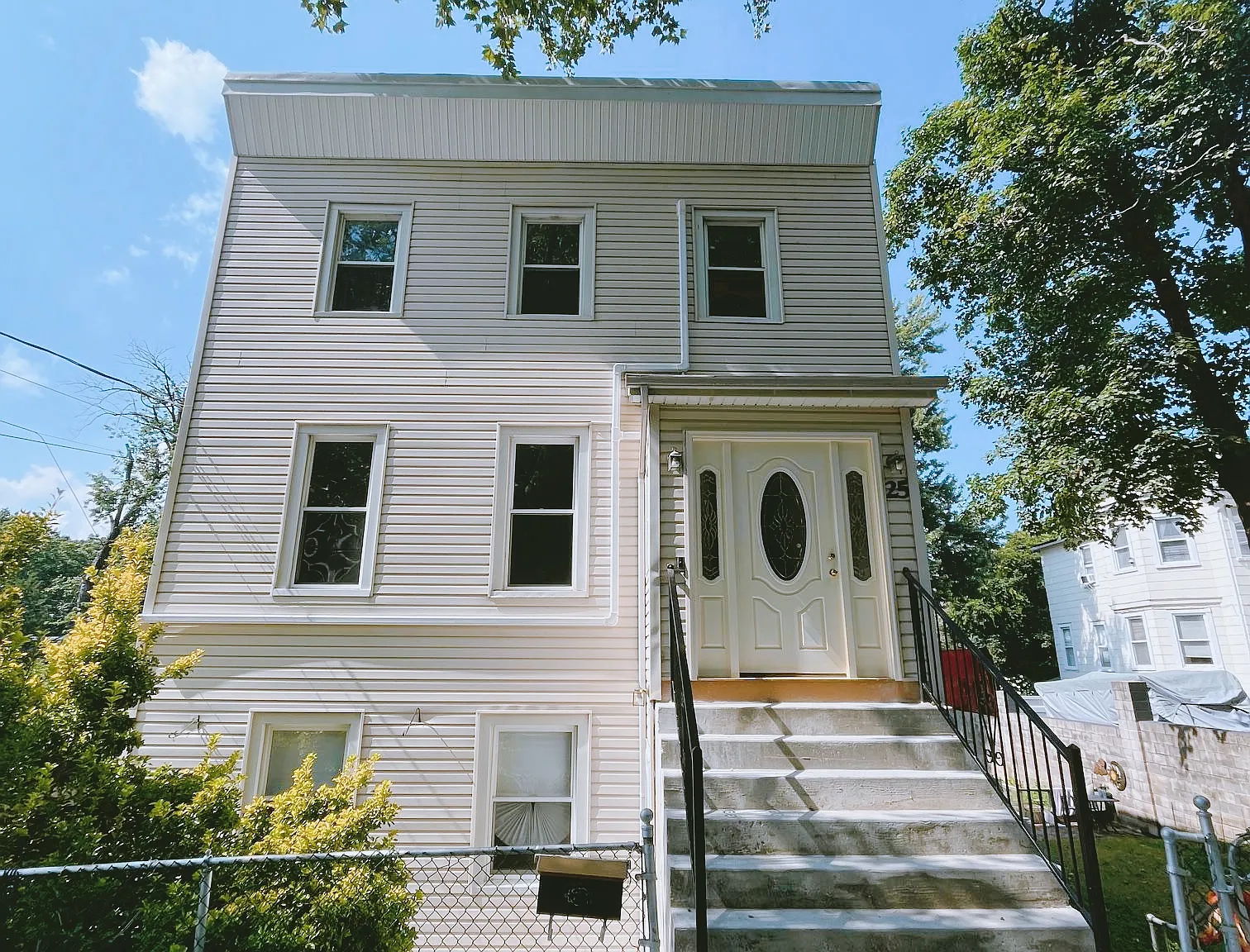 3 bed, $3,680 — Photo 1