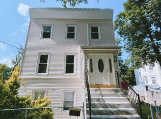 25 Cassidy Pl #2, Staten Island, NY 10301