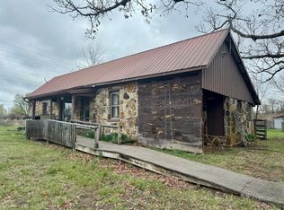 7328 N Farm Road 203, Strafford, MO 65757