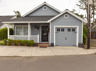 27 Avenue N, Seaside, OR 97138