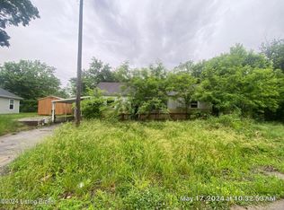 135 Spring St, Charlestown, IN 47111