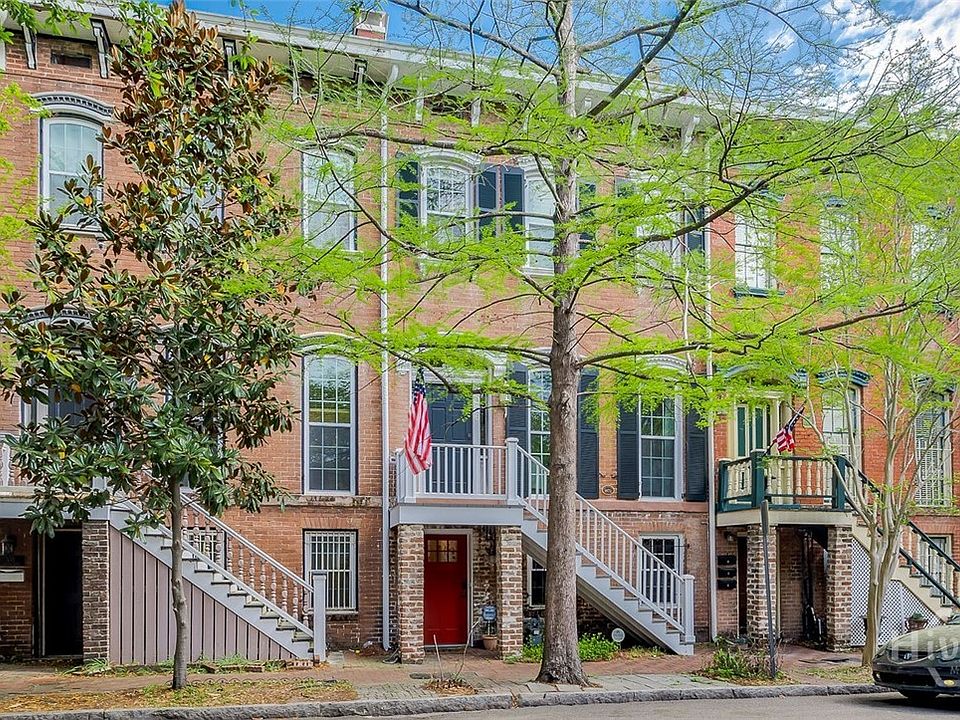 1st image of 216 W Bolton Street