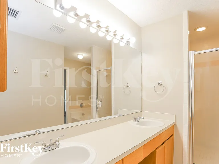 4411 Blantyre Pl — Photo 8