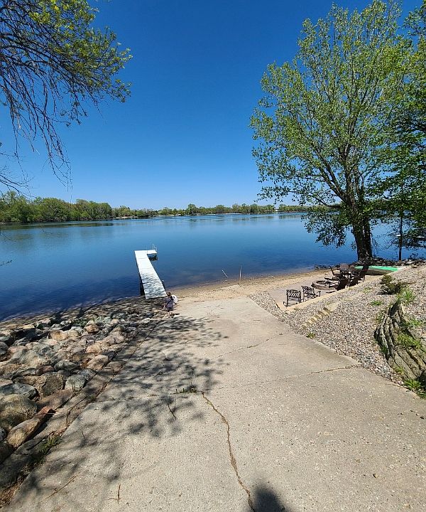 1st image of 28660 W Lake Dr