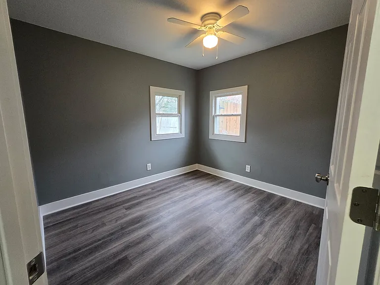 2500 Redgate Ln — Photo 7
