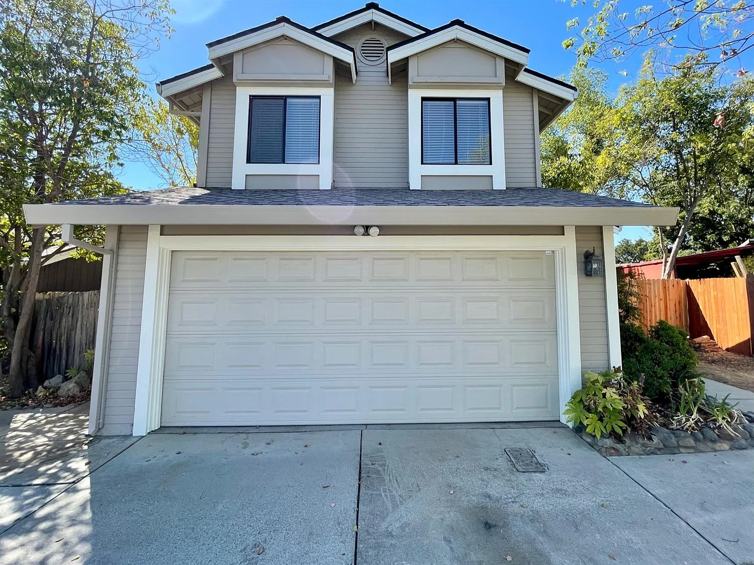 3708 Coniston Ct photo 1