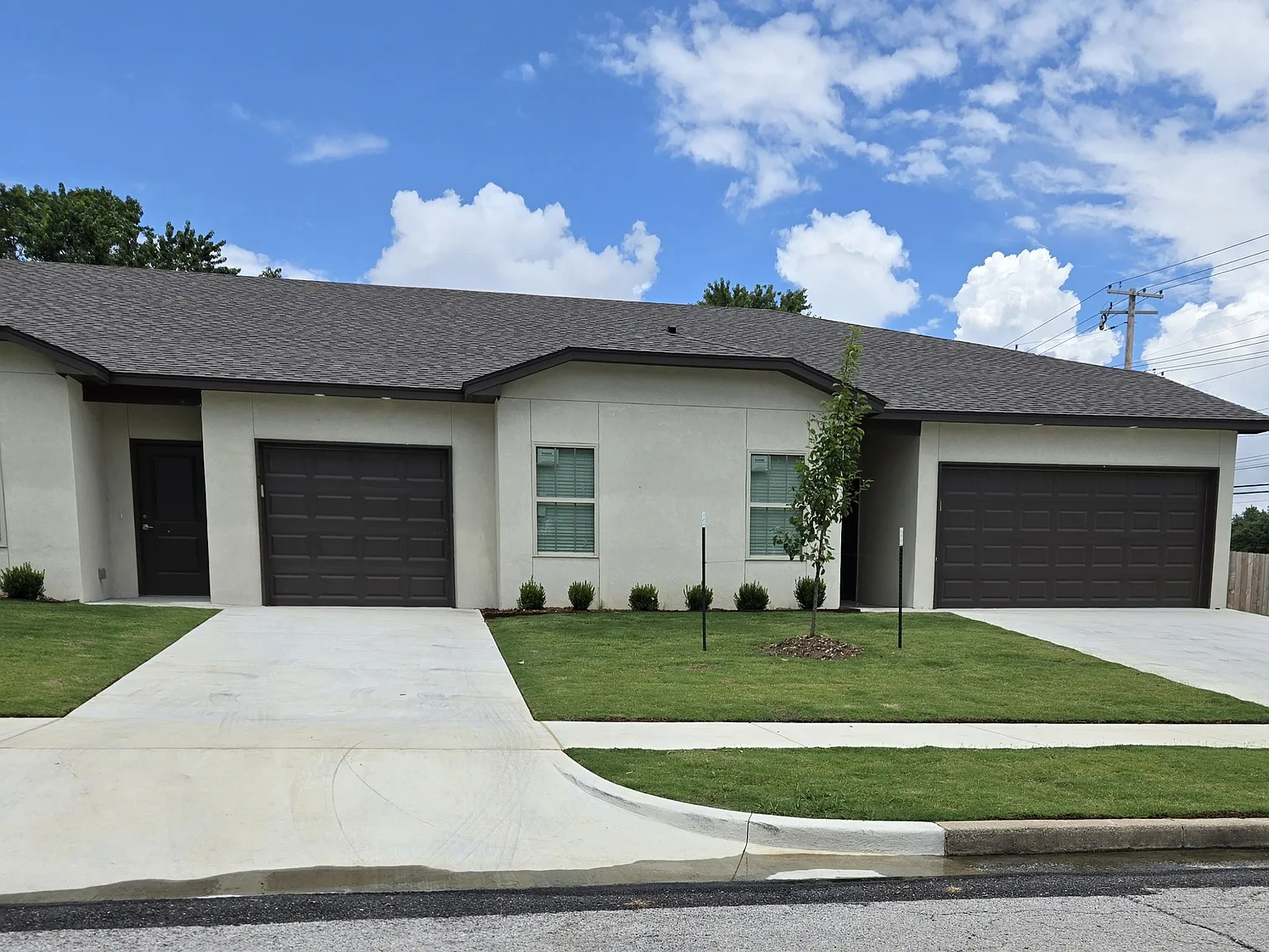 2 bed, 1325 sqft, $2,325 — Photo 3