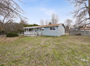9163 Rolling Hills Ct, Nampa, ID 83686