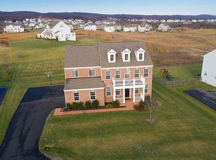 15795 Berkhamstead Pl, Leesburg, VA 20176