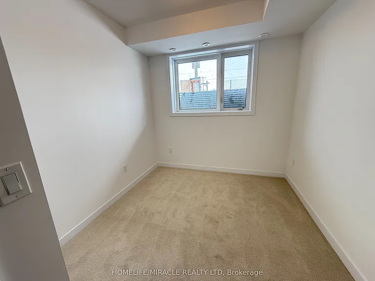 40 Palace St #L8 — Photo 14