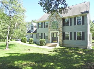 140 Patten Cir, Albrightsville, PA 18210