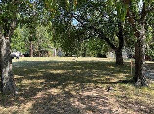 E Hanna St, Denison, TX 75021