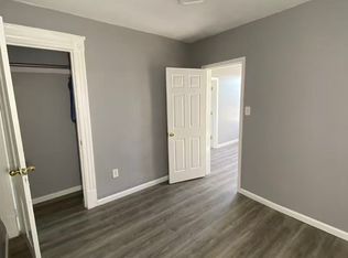 1461 E 33rd St APT 4, Cleveland, OH 44114
