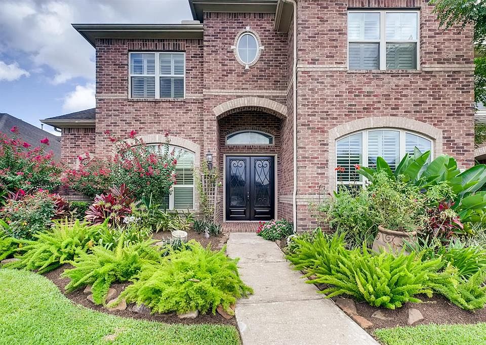 1st image of 2556 Costa Mesa Cir