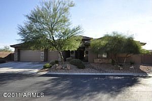 1st image of 813 W Camargo Ct